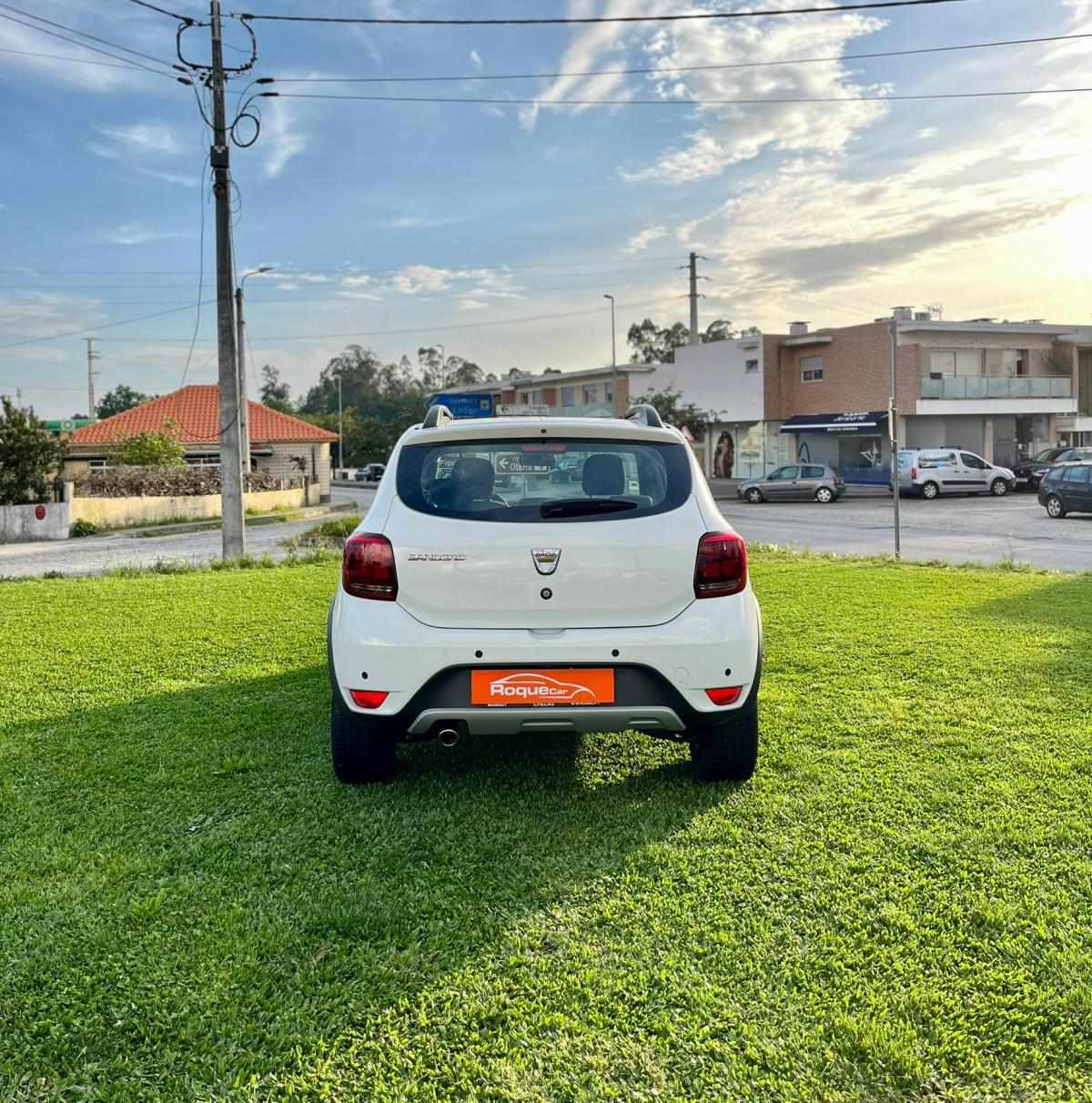 dacia-sandero-2020-gpl-1000cc