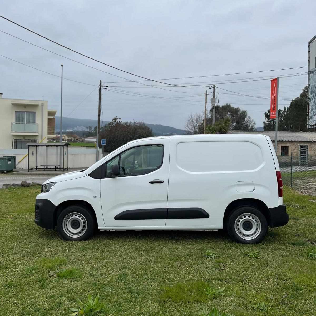 peugeot-partner-2020-diesel-1499cc