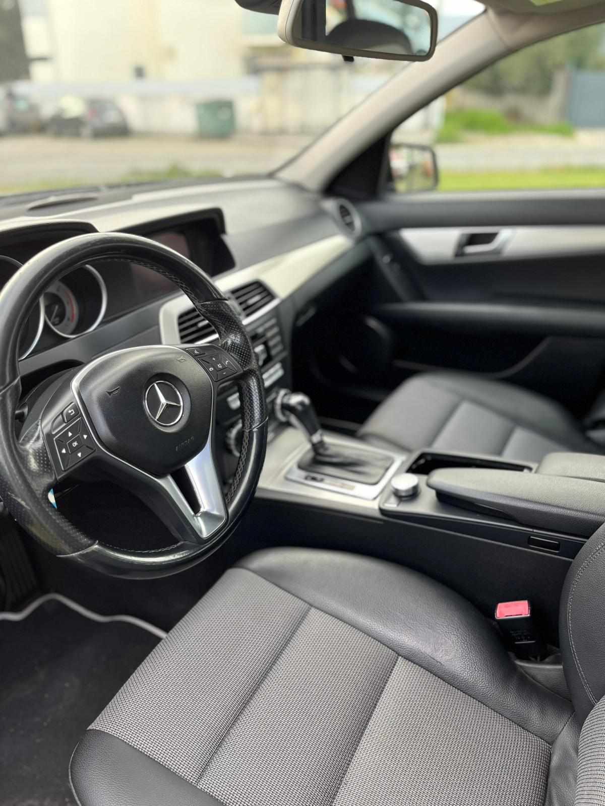 mercedes-benz-classe-c-2010-diesel-2143cc