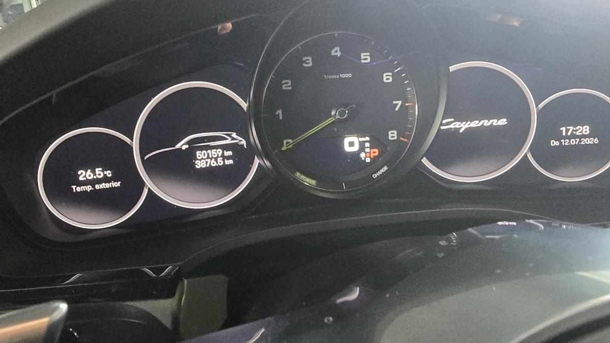 porsche-cayenne-e-hybrid-2023-gasolina-2995cc
