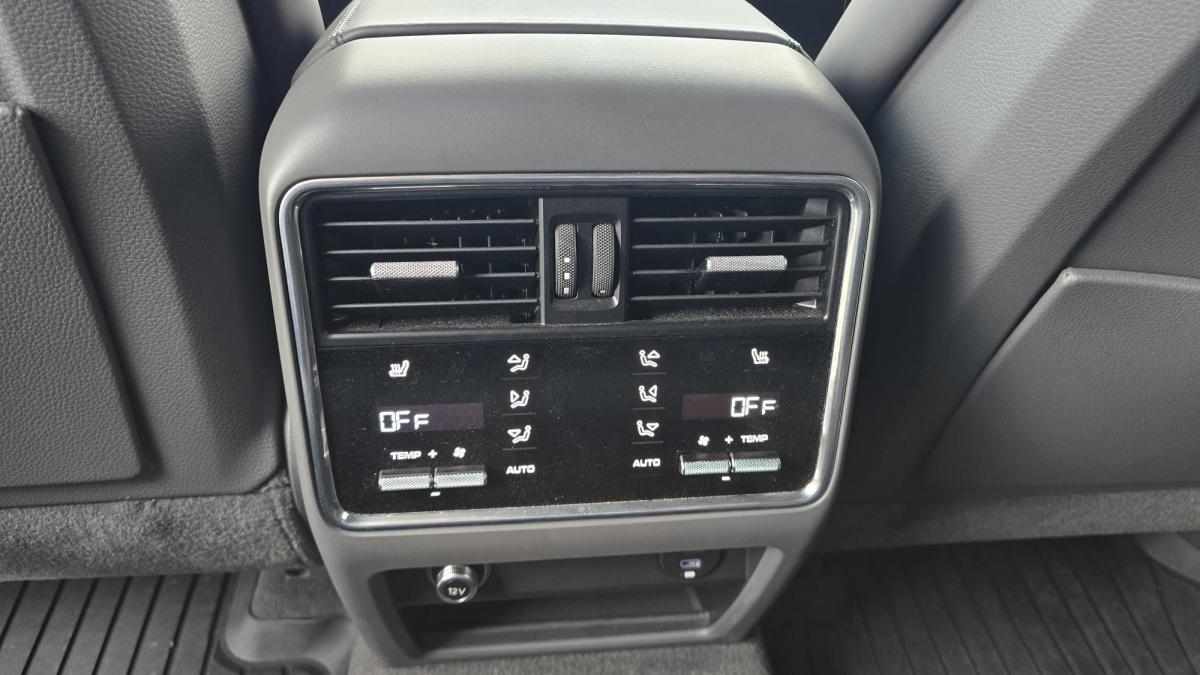 porsche-cayenne-e-hybrid-2023-gasolina-2995cc