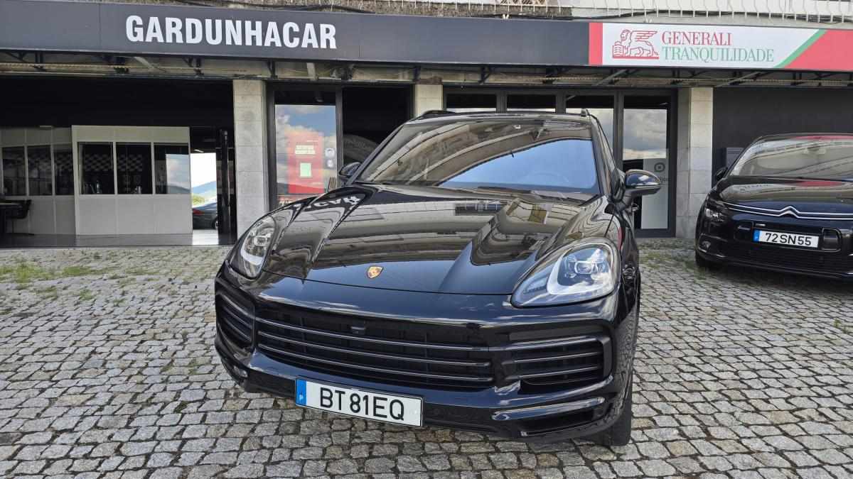 porsche-cayenne-e-hybrid-2023-gasolina-2995cc
