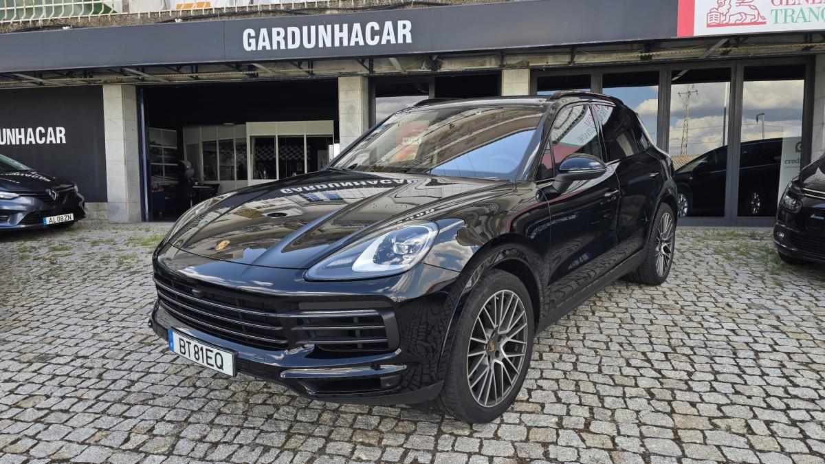 porsche-cayenne-e-hybrid-2023-gasolina-2995cc
