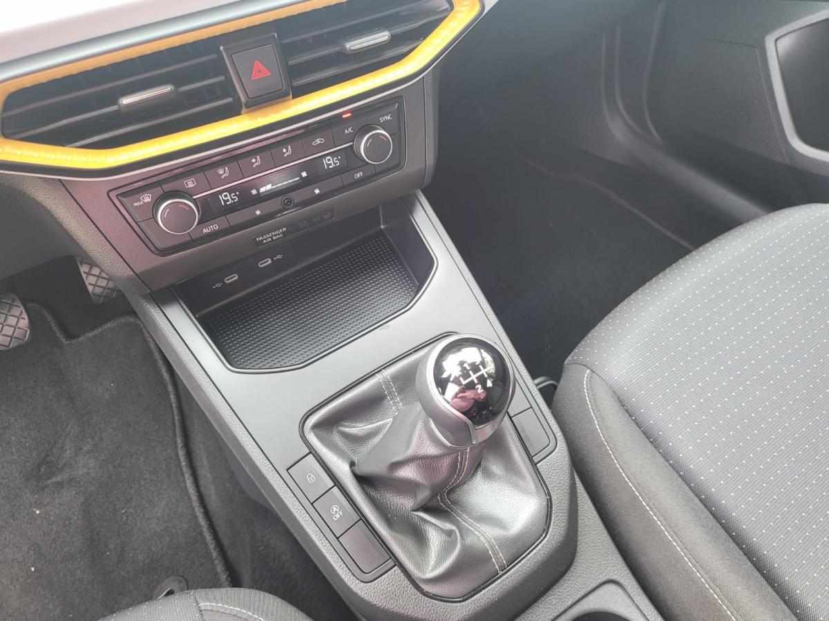 seat-ibiza-1-0-ecotsi-2023-gasolina-999cc