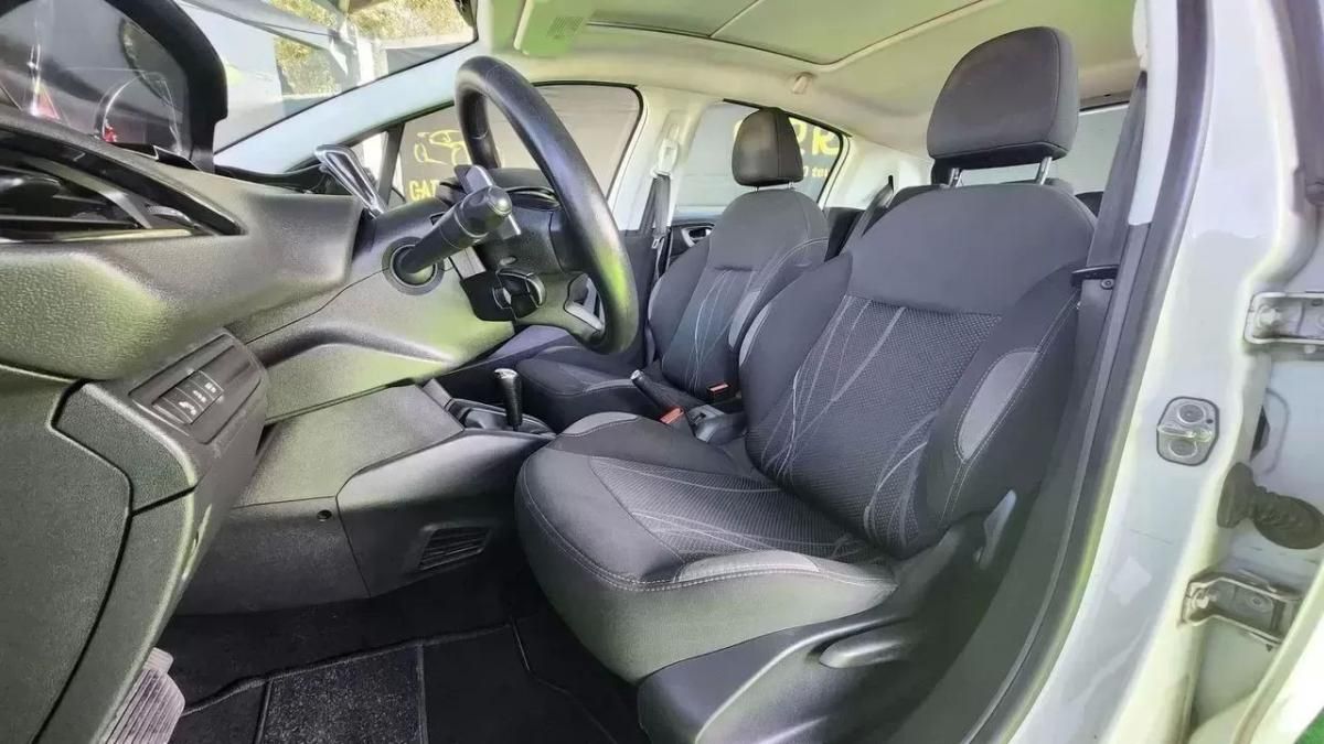 peugeot-208-2014-diesel-1398cc