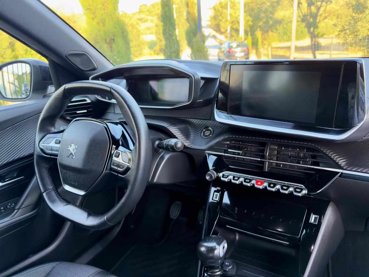 peugeot-2008-1-2-puretech-2023-gasolina-1199cc