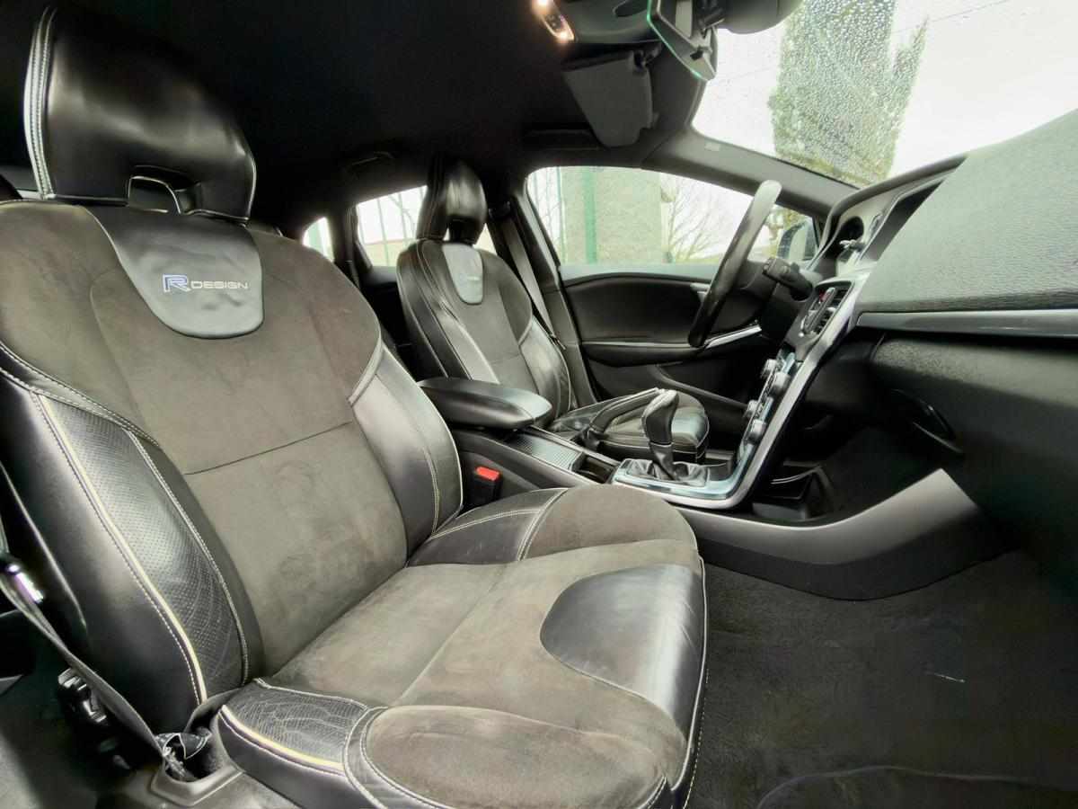 volvo-v40-1-6-d2-2013-diesel-1560cc