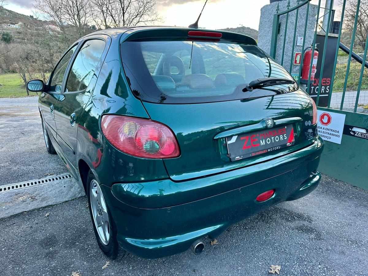 peugeot-206-1-4-2005-gasolina-1360cc