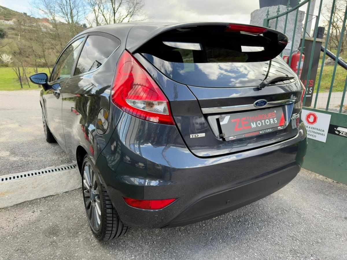 ford-fiesta-1-4-68cv-2010-diesel-1399cc