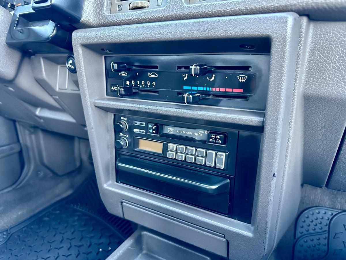 nissan-bluebird-1-6-84cv-1989-gasolina-1598cc