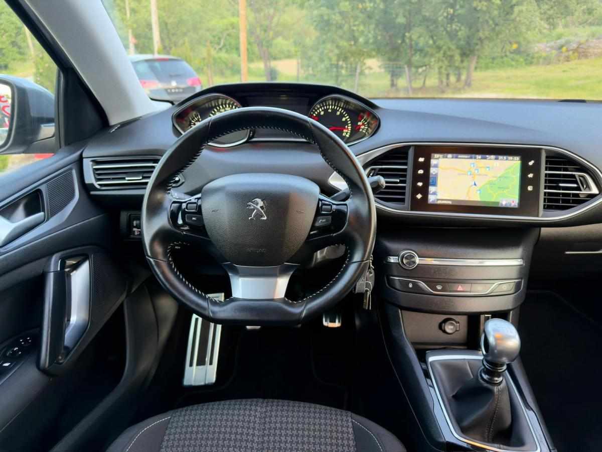peugeot-308-1-2-e-thp-2017-gasolina-1199cc