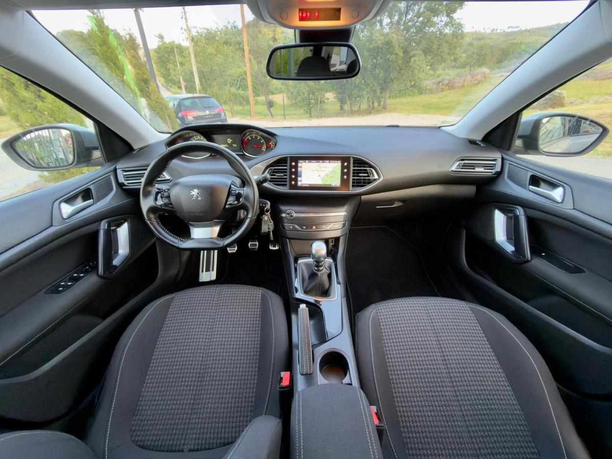 peugeot-308-1-2-e-thp-2017-gasolina-1199cc