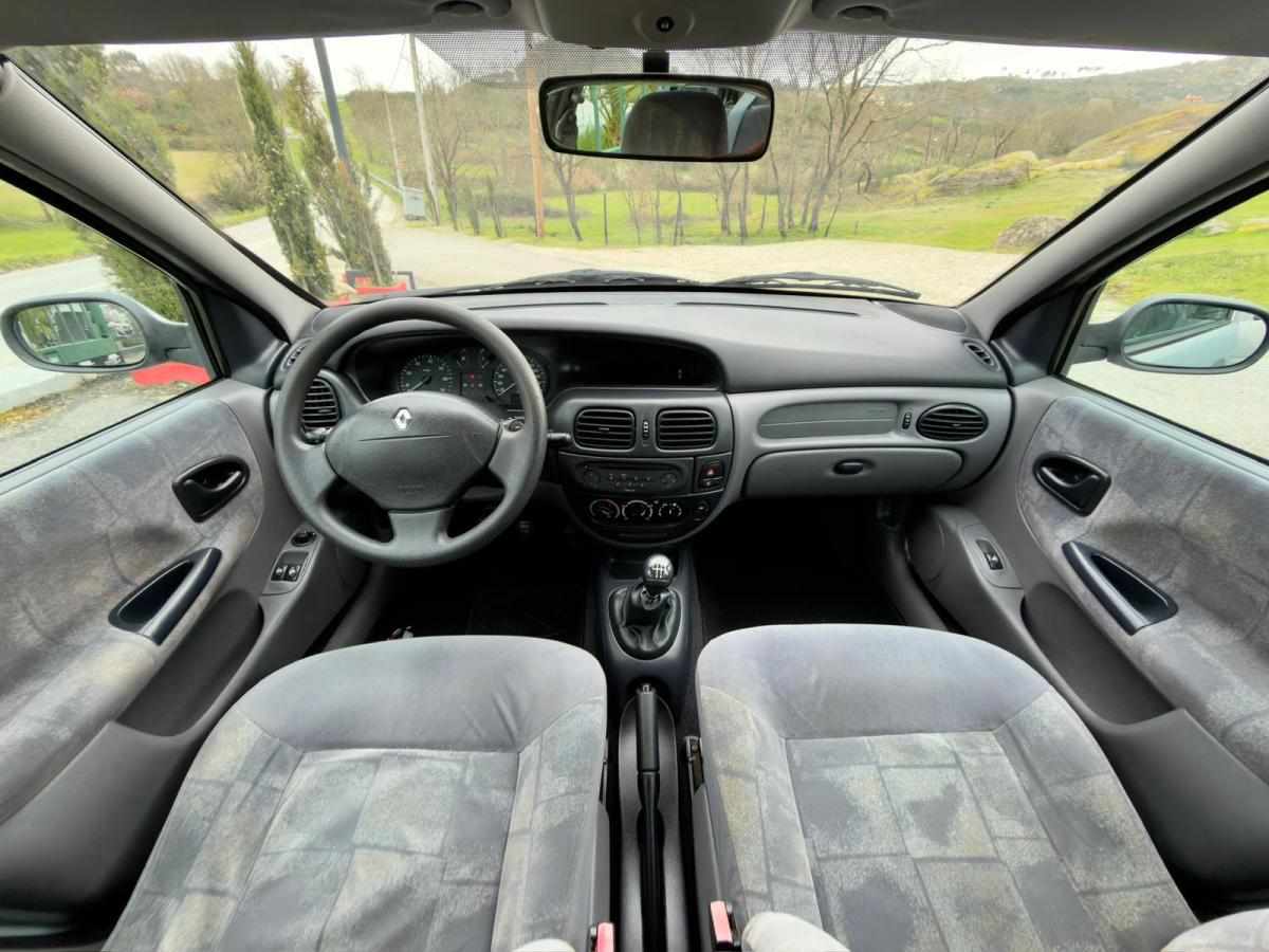renault-megane-1-4-2000-gasolina-1390cc