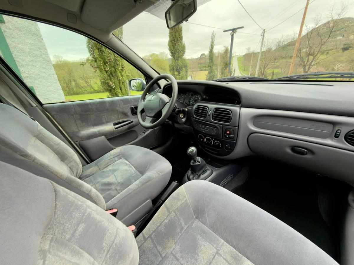 renault-megane-1-4-2000-gasolina-1390cc