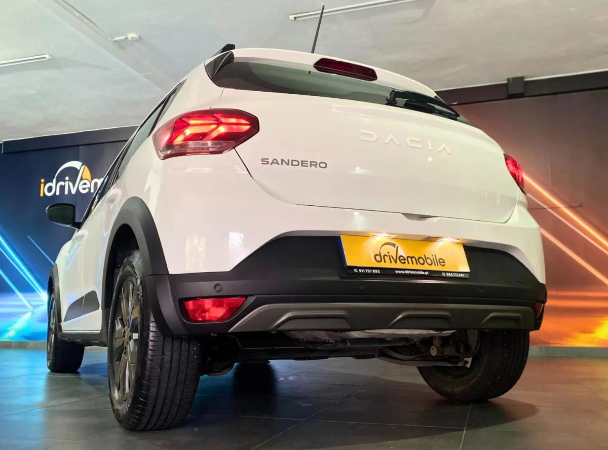 dacia-sandero-2023-gpl-999cc