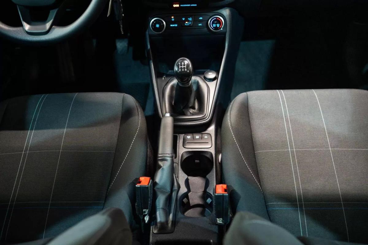 ford-fiesta-2021-gasolina-1084cc