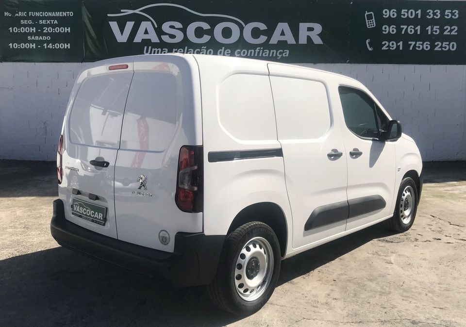 peugeot-partner-2021-diesel-1560cc