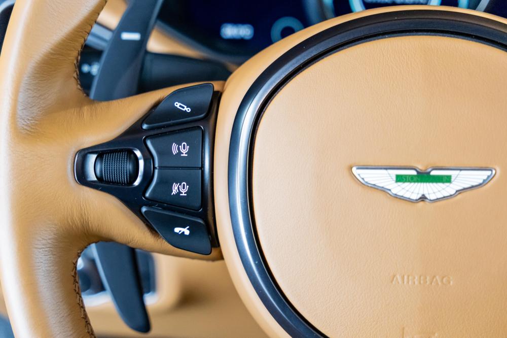 aston-martin-vantage-roadster-2021-gasolina-3982cc