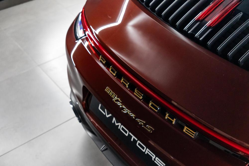 porsche-992-2021-gasolina-2981cc