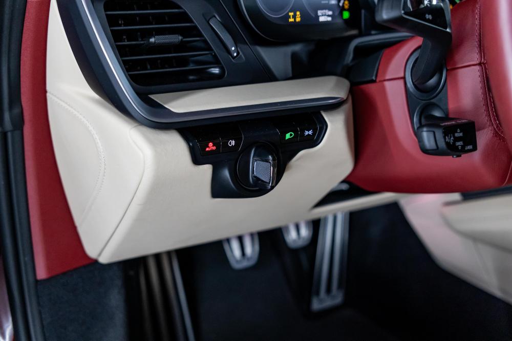 porsche-992-2021-gasolina-2981cc