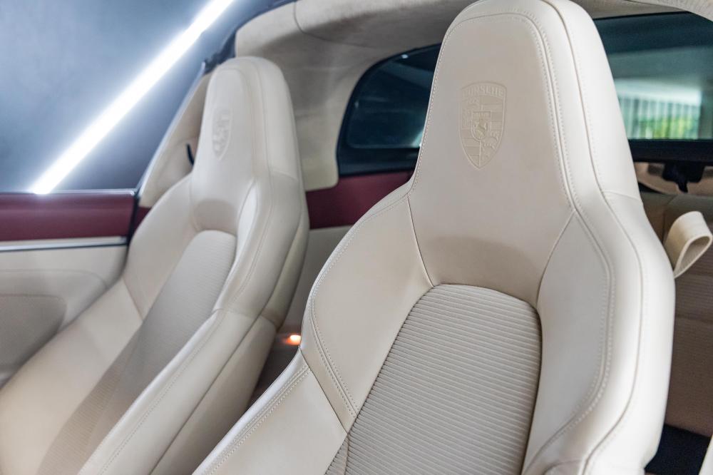 porsche-992-2021-gasolina-2981cc