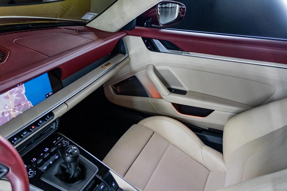 porsche-992-2021-gasolina-2981cc