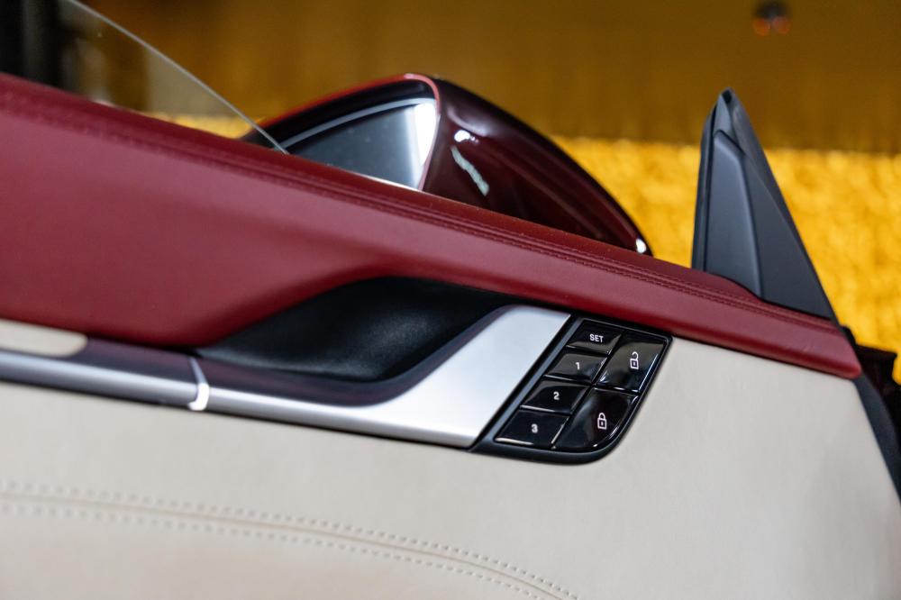 porsche-992-2021-gasolina-2981cc