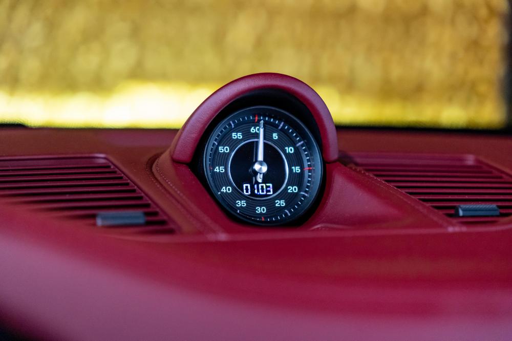 porsche-992-2021-gasolina-2981cc