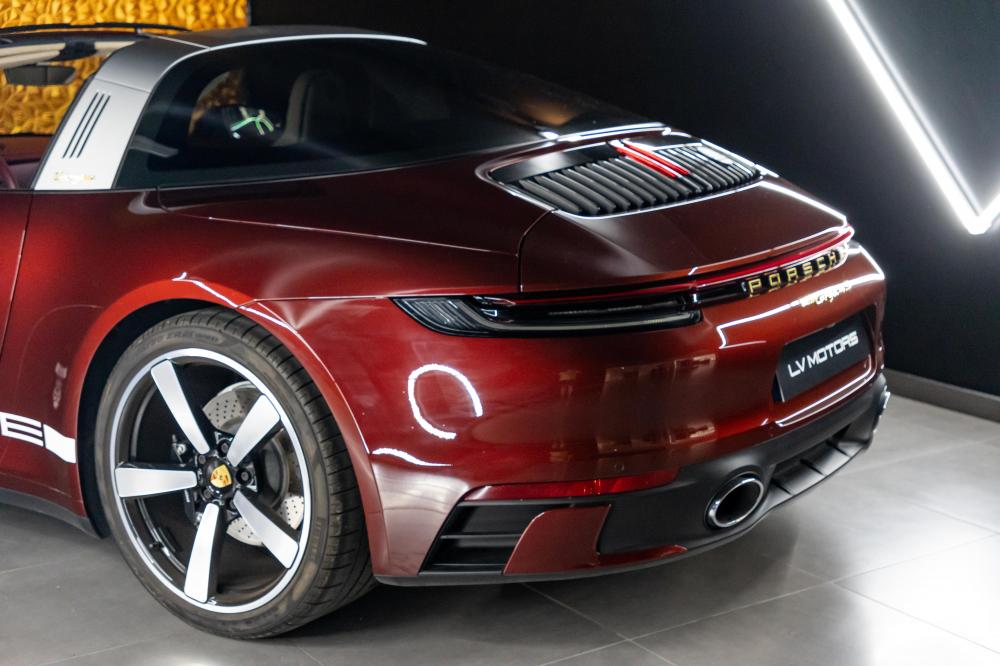 porsche-992-2021-gasolina-2981cc