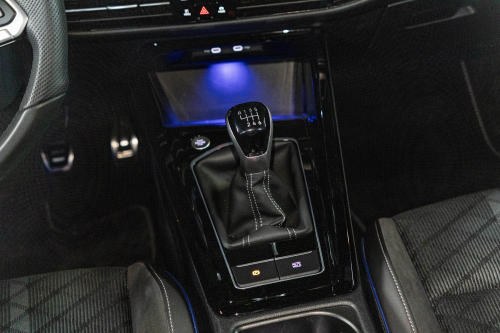 volkswagen-golf-variant-2025-gasolina-1498cc