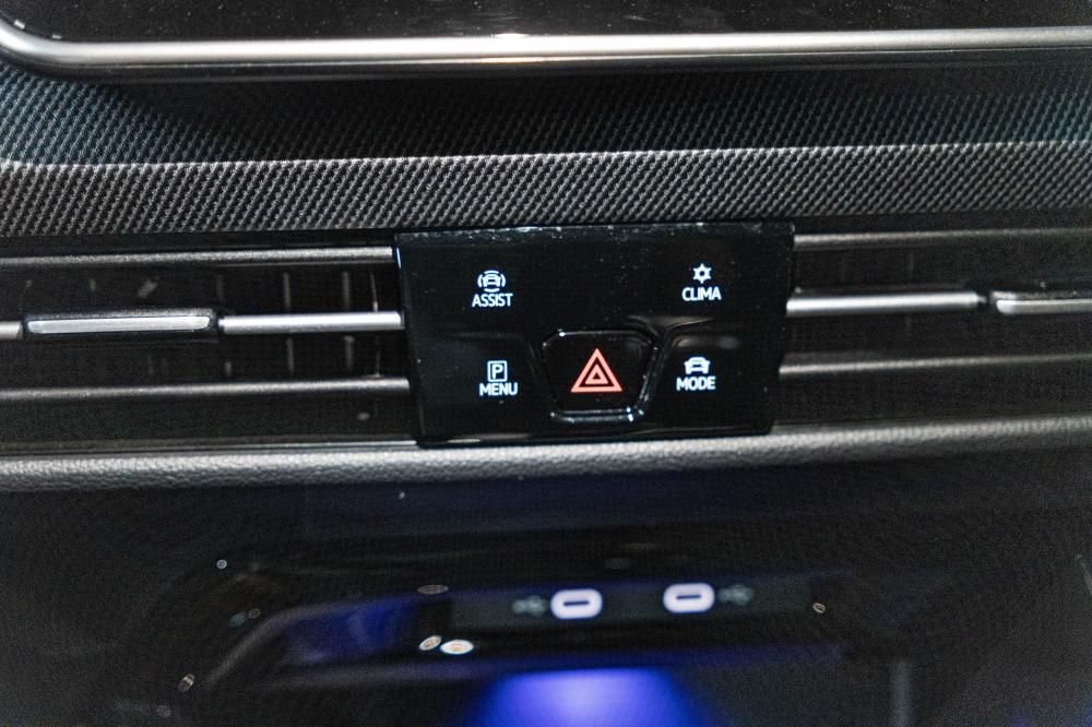 volkswagen-golf-variant-2025-gasolina-1498cc