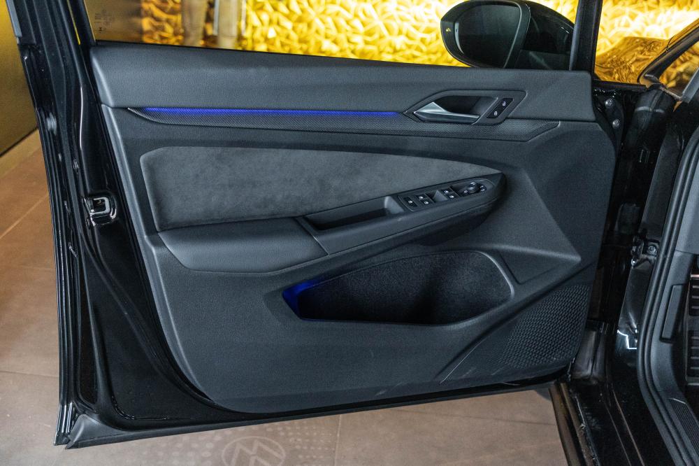volkswagen-golf-variant-2025-gasolina-1498cc