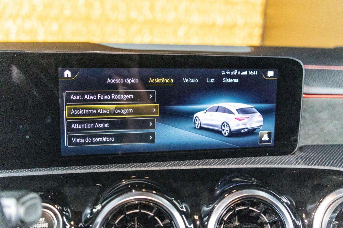 mercedes-benz-cla-2023-hibrido-a-gasolina-1332cc