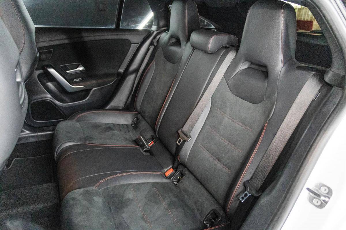 mercedes-benz-cla-2023-hibrido-a-gasolina-1332cc