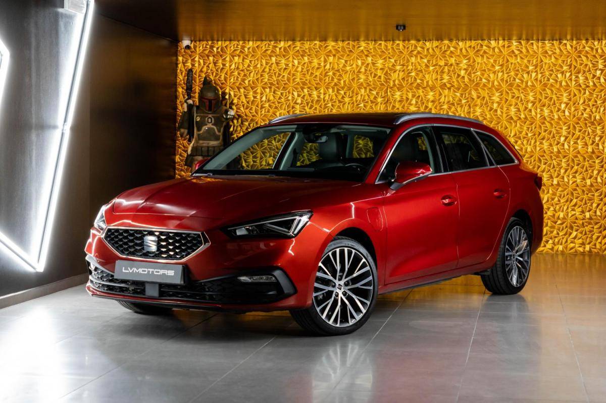 seat-leon-st-2023-hibrido-a-gasolina-1395cc