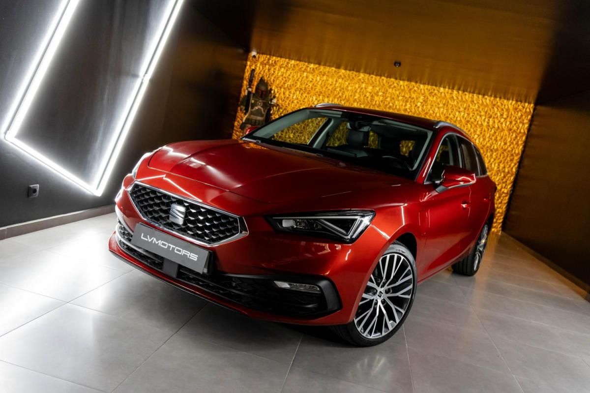 seat-leon-st-2023-hibrido-a-gasolina-1395cc