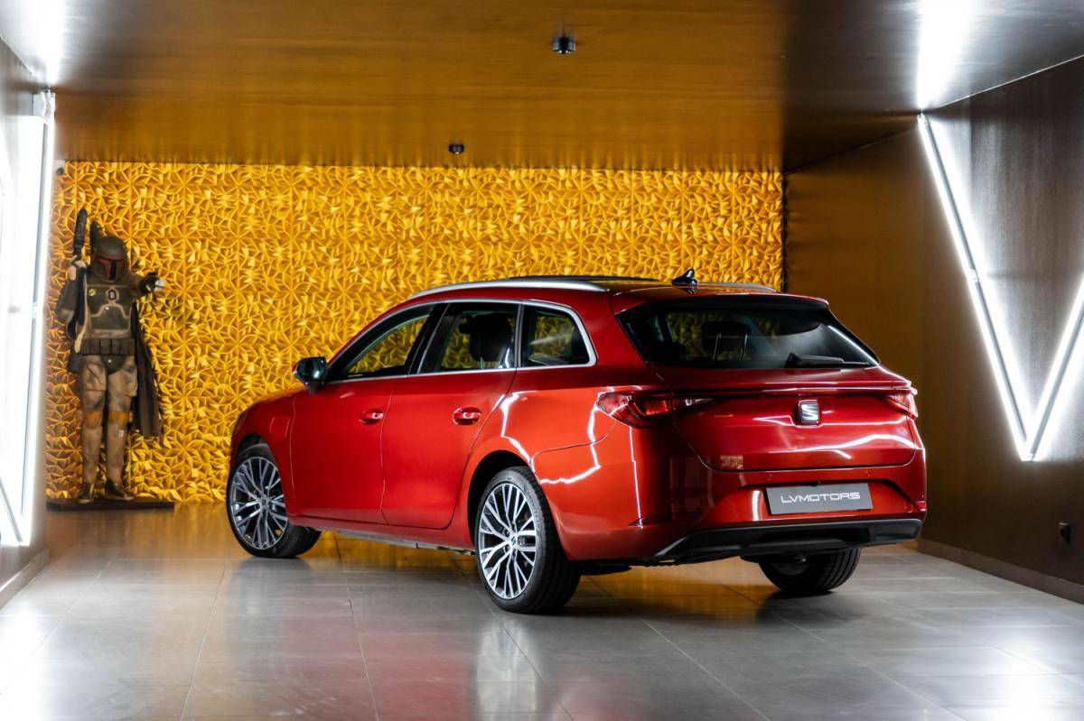 seat-leon-st-2023-hibrido-a-gasolina-1395cc