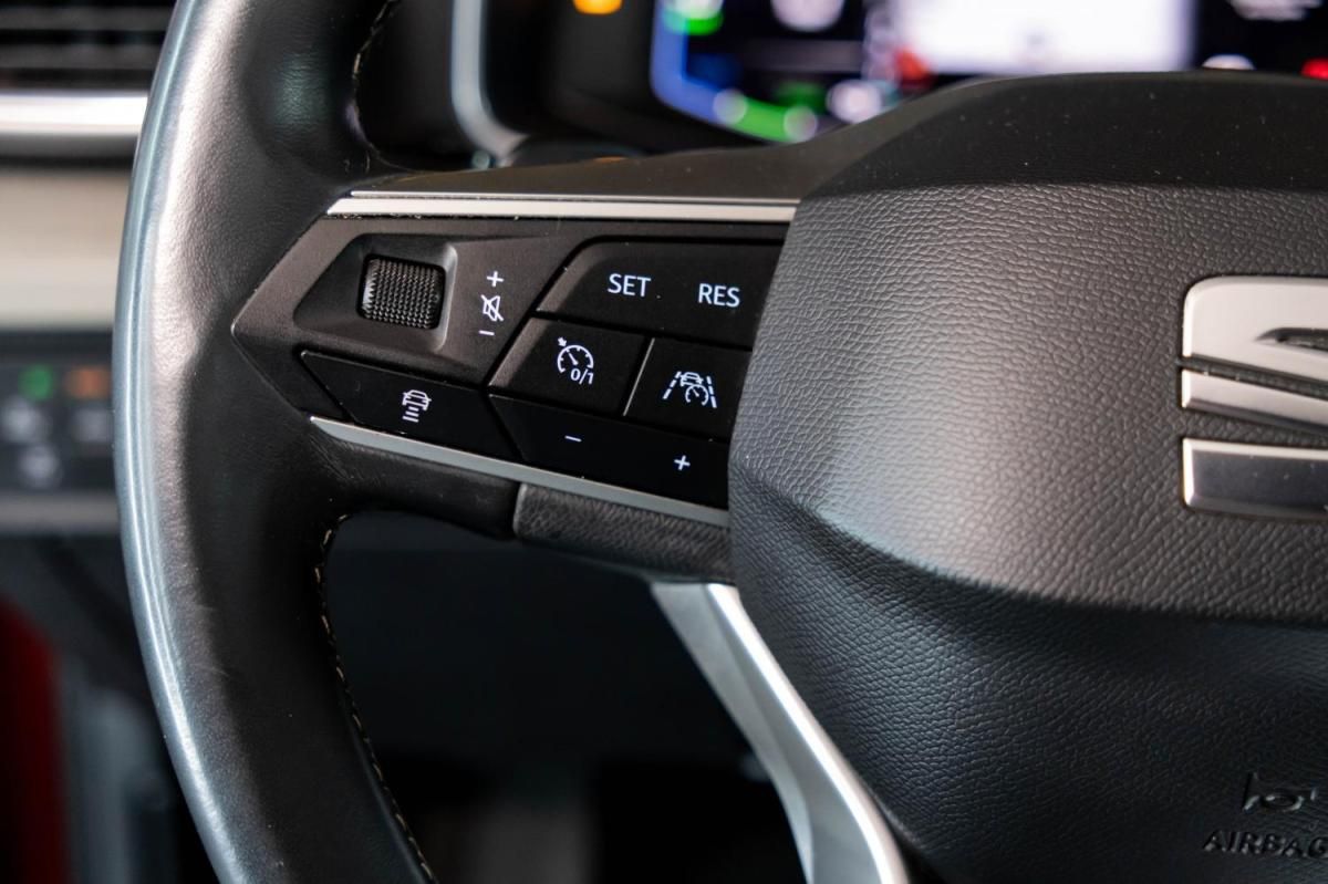 seat-leon-st-2023-hibrido-a-gasolina-1395cc