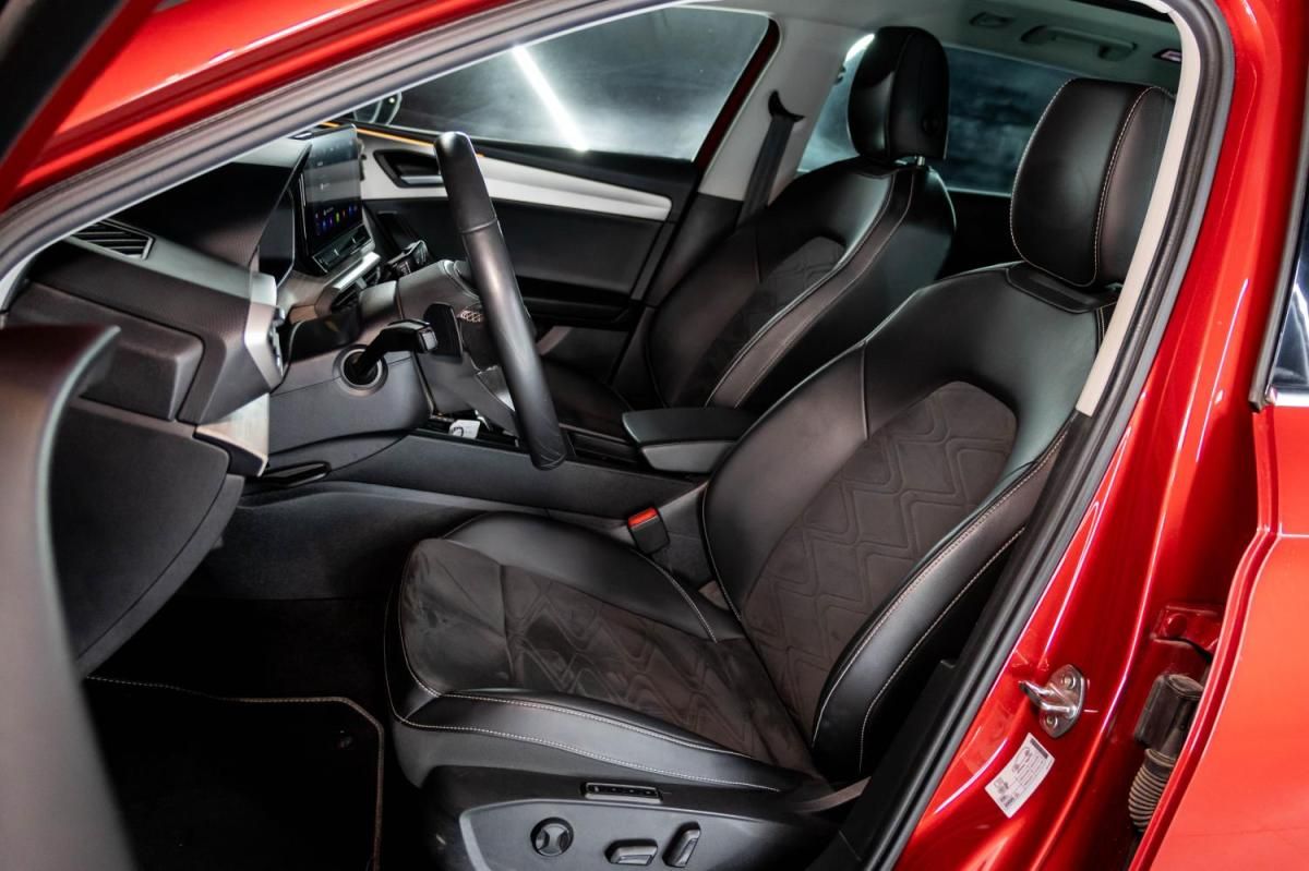 seat-leon-st-2023-hibrido-a-gasolina-1395cc