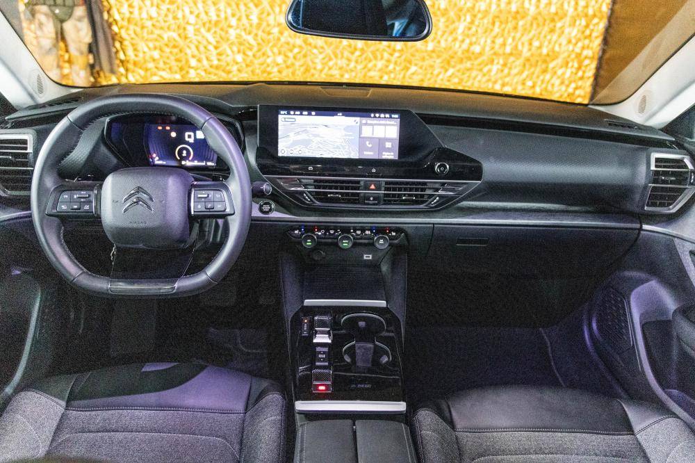 citroen-c5-x-2025-gasolina-1199cc