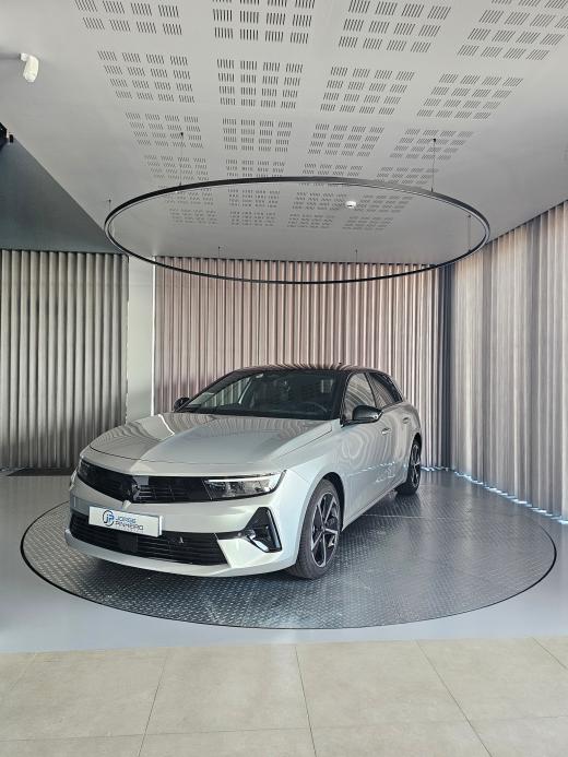 opel-astra-2026-gasolina-1199cc