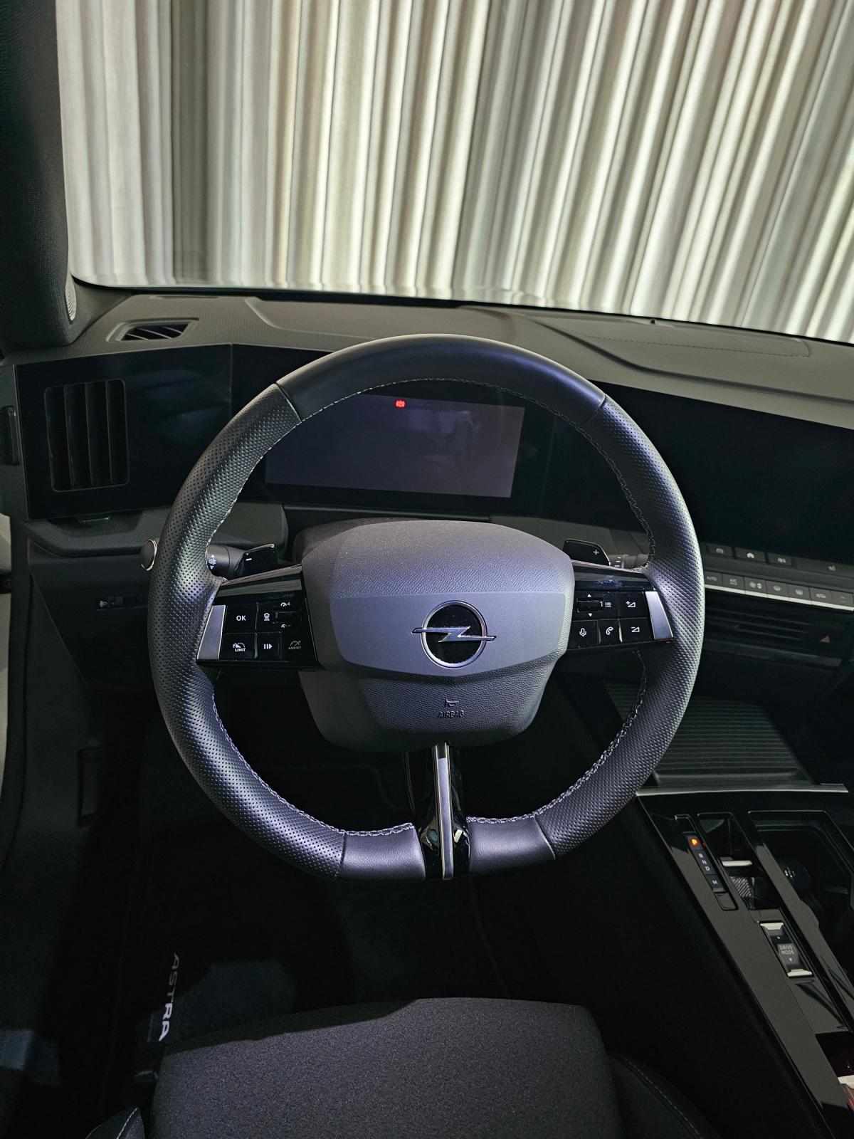 opel-astra-2026-gasolina-1199cc