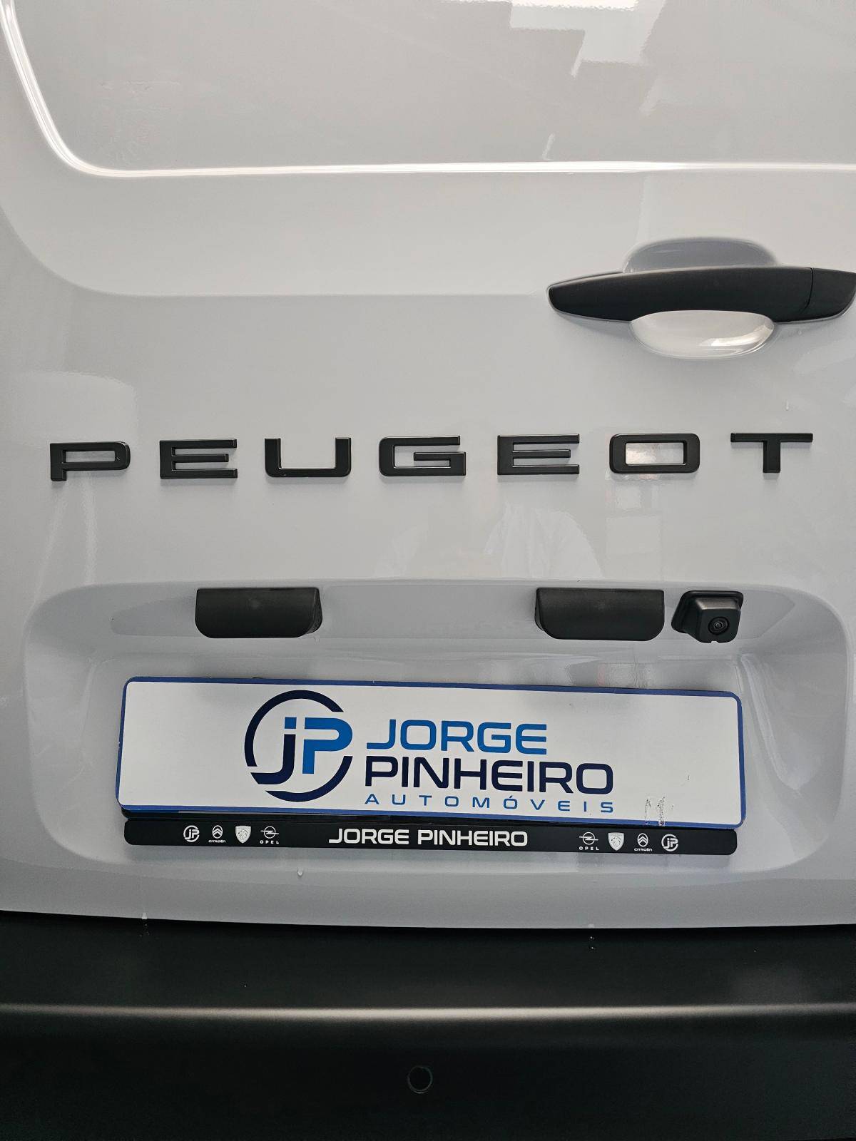 peugeot-partner-2026-diesel-1499cc