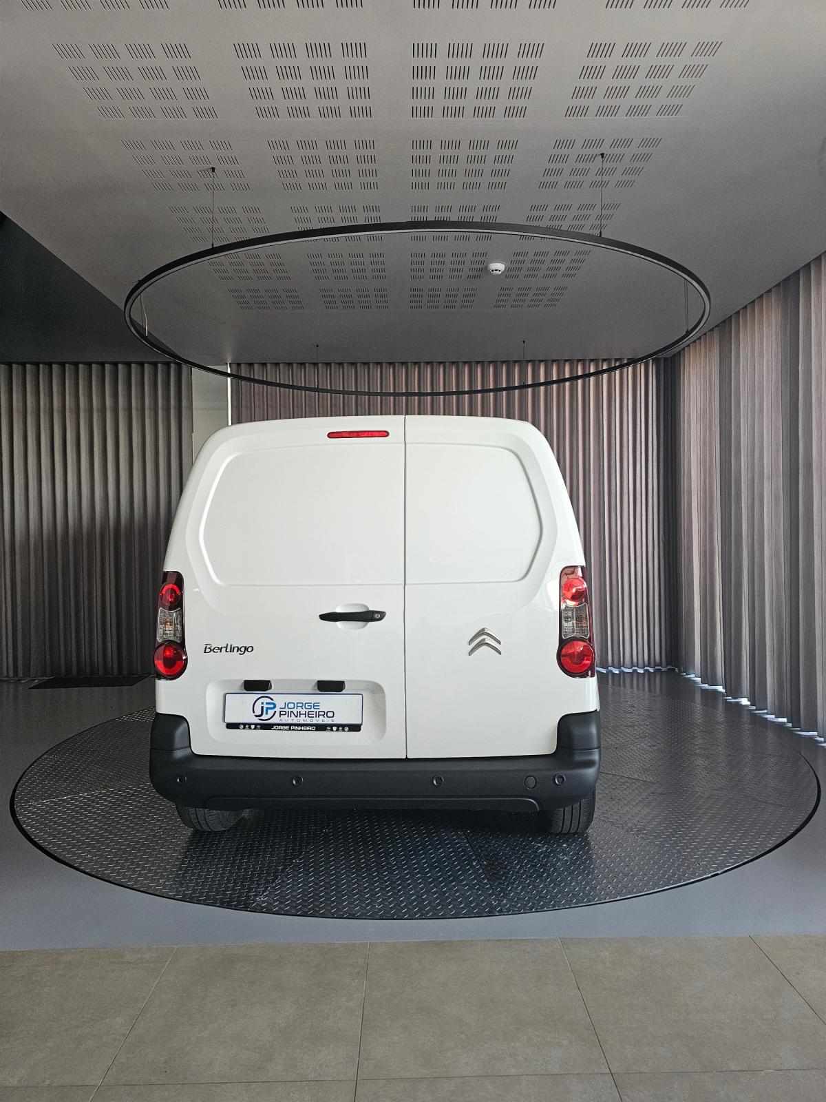 citroen-berlingo-2017-diesel-1560cc