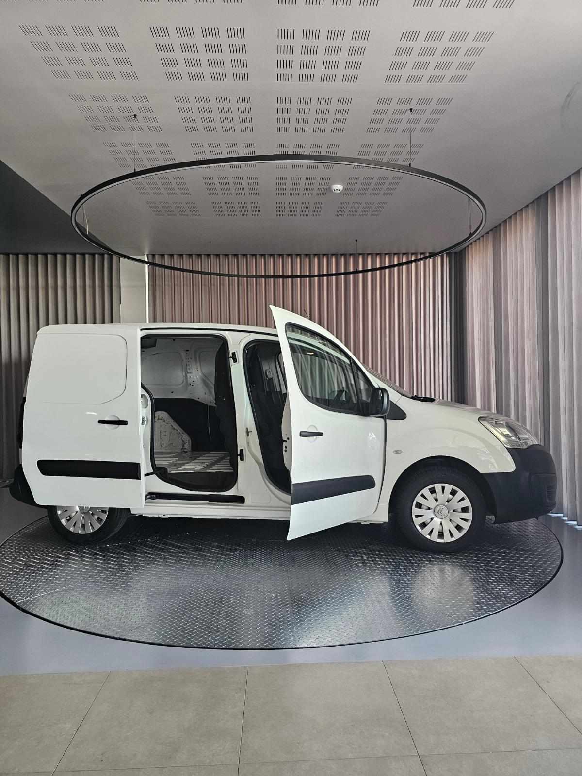 citroen-berlingo-2017-diesel-1560cc