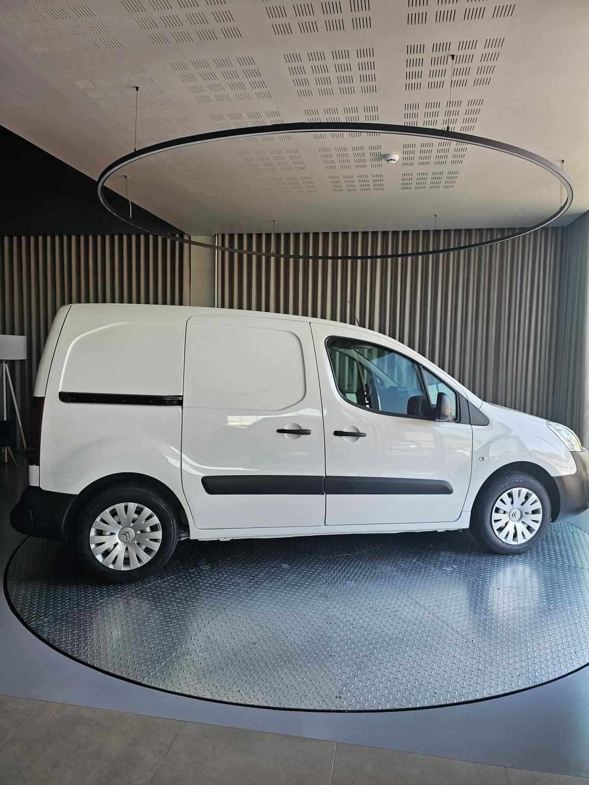 citroen-berlingo-2017-diesel-1560cc