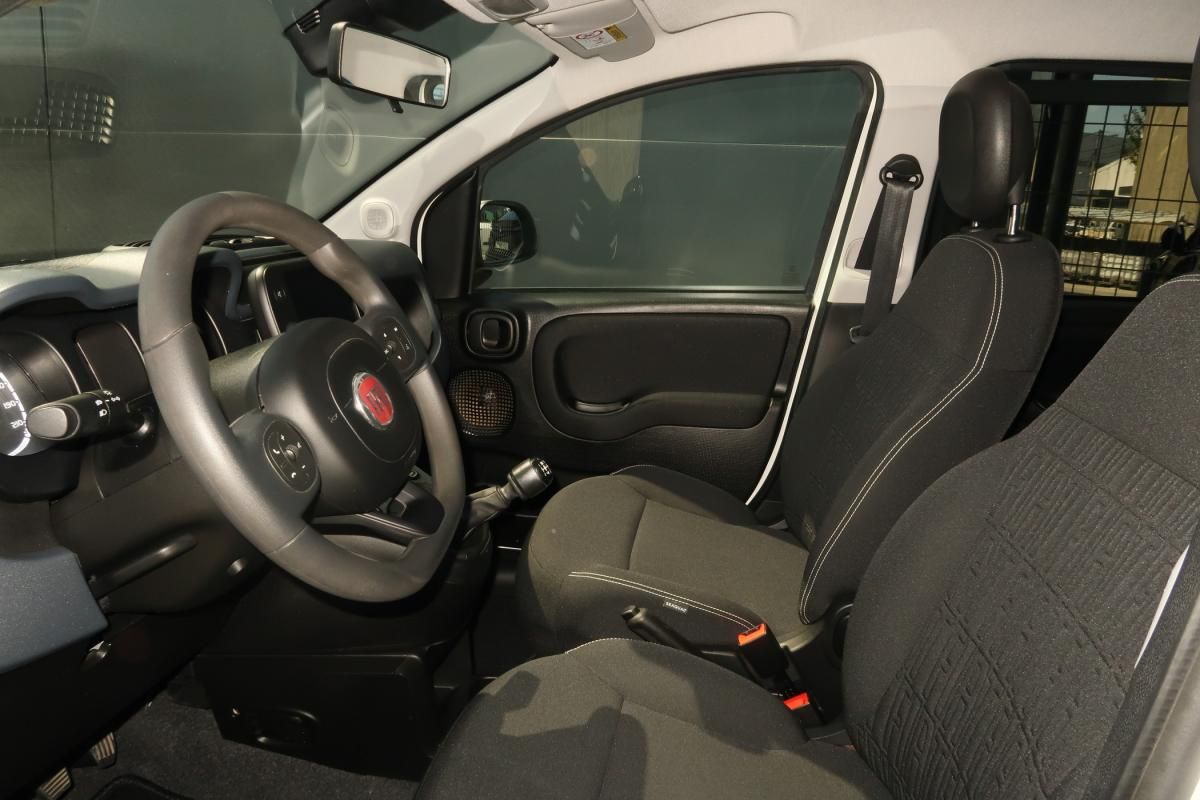 fiat-panda-2024-hibrido-a-gasolina-10cc