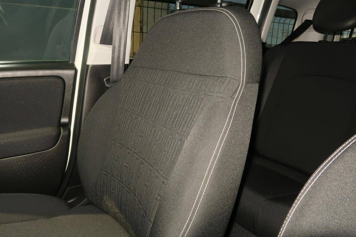 fiat-panda-2024-hibrido-a-gasolina-10cc