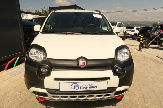 fiat-panda-2024-hibrido-a-gasolina-10cc