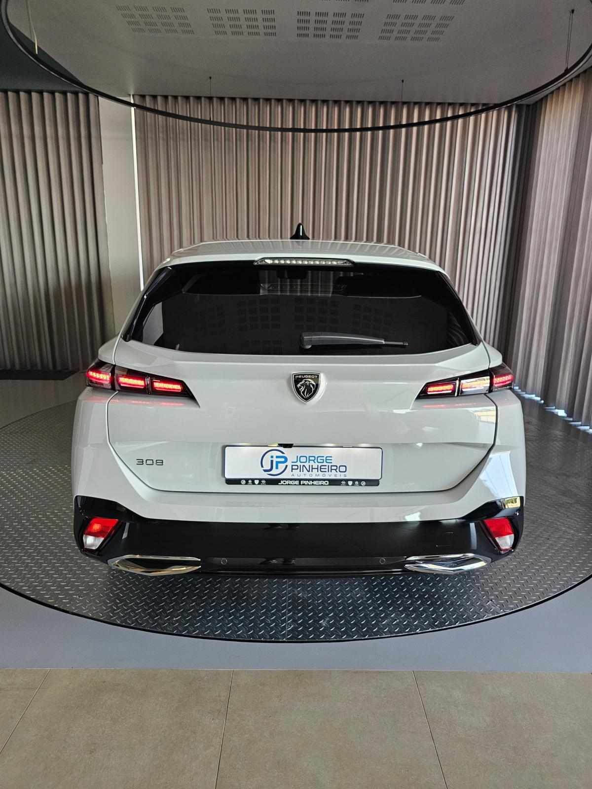 peugeot-308-sw-2025-hibrido-a-gasolina-1119cc